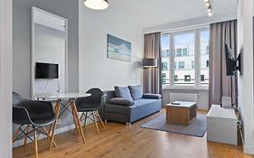 Rentplanet - Apartament Slawinska